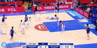 谈球吧体育官网入口主帅很高兴！杨瀚森高位跳投洞穿篮心 刘维伟场边喜笑颜开🥰